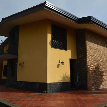 Villa Elena Mascali Exterior photo